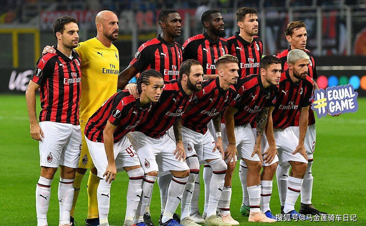 包含今夜意大利杯焦点战；夏洛特黄蜂更衣室发声；悬念犹存；球队文化再被提及的词条