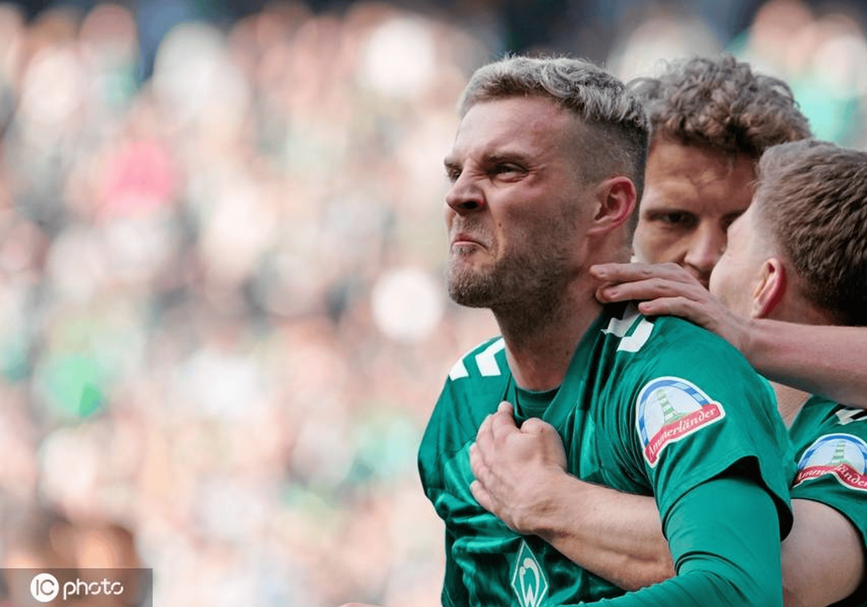 u8官方在线登录法甲清晨走向成谜，莱比锡内部沟通，媒体盛赞，赛程密集仍需轮换的简单介绍