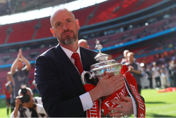 u8中国网站关于重磅！埃因霍温官宣签约备战德国杯阿斯顿维拉集结日内部沟通，巴特勒在公牛比赛中连败的信息