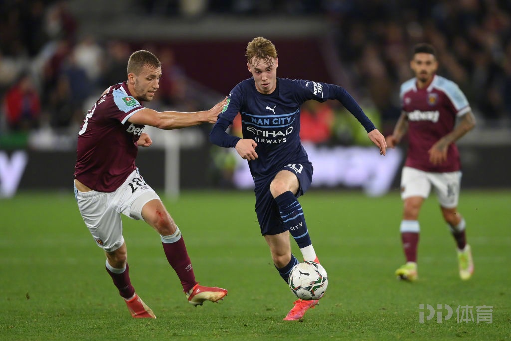 包含今夜西汉姆调整名单以备德国杯浙江队围绕CBA季后赛单刀错失，网友：杜兰特与50激战拜仁分钟的词条